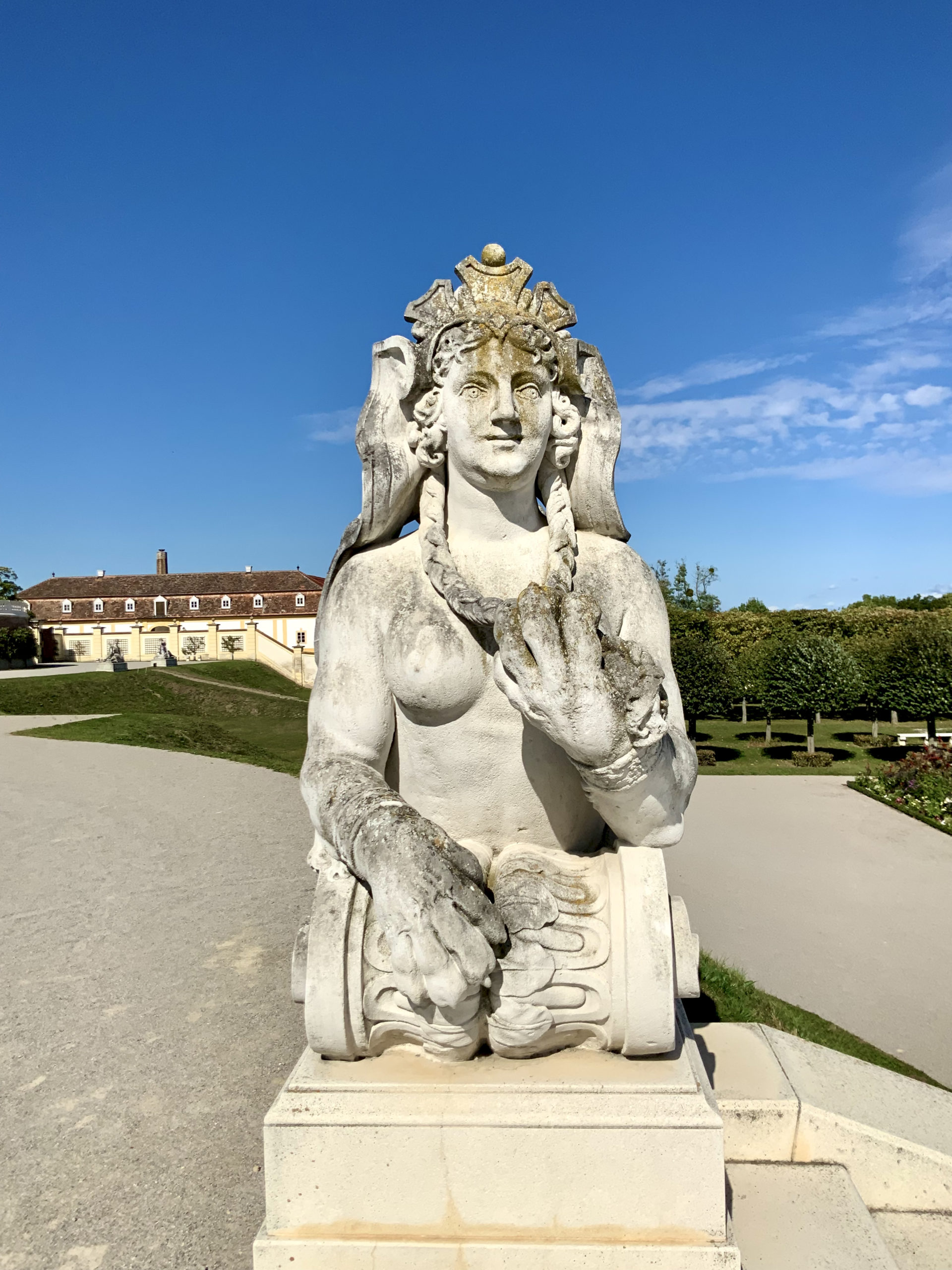 sculpture in the gardens of Hof Palace