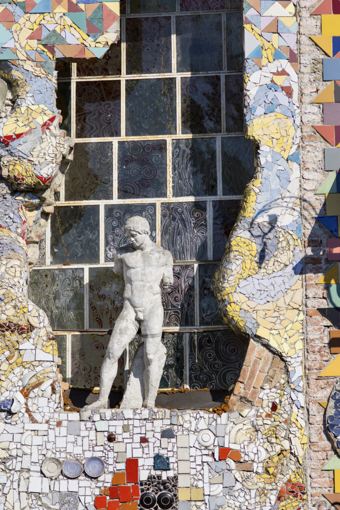 mosaics and sculpture in Metelkova