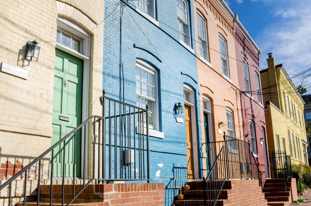 colorful row houses in Georgetown