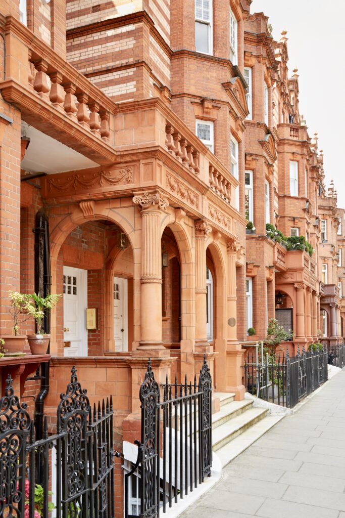 brick row houses in Chelsea