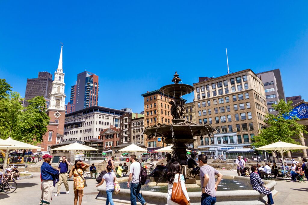 fountain and square in Boston Common