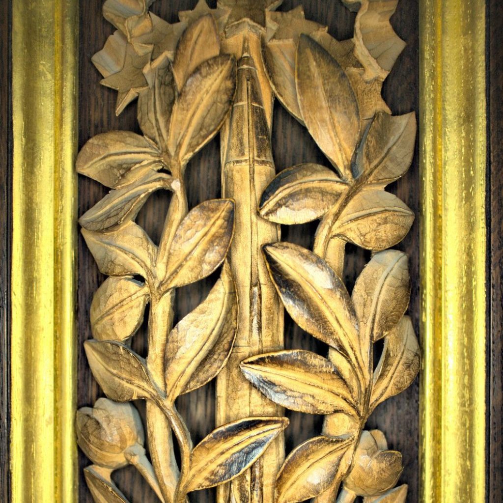 carvings in the American Memorial Chapel