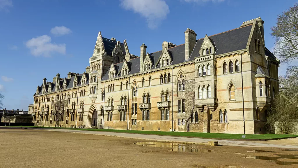 Christ Church College, a must visit attraction with one day in Oxford
