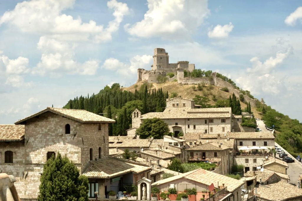 Assisi, a beautiful medieval town where you have to park outside the town