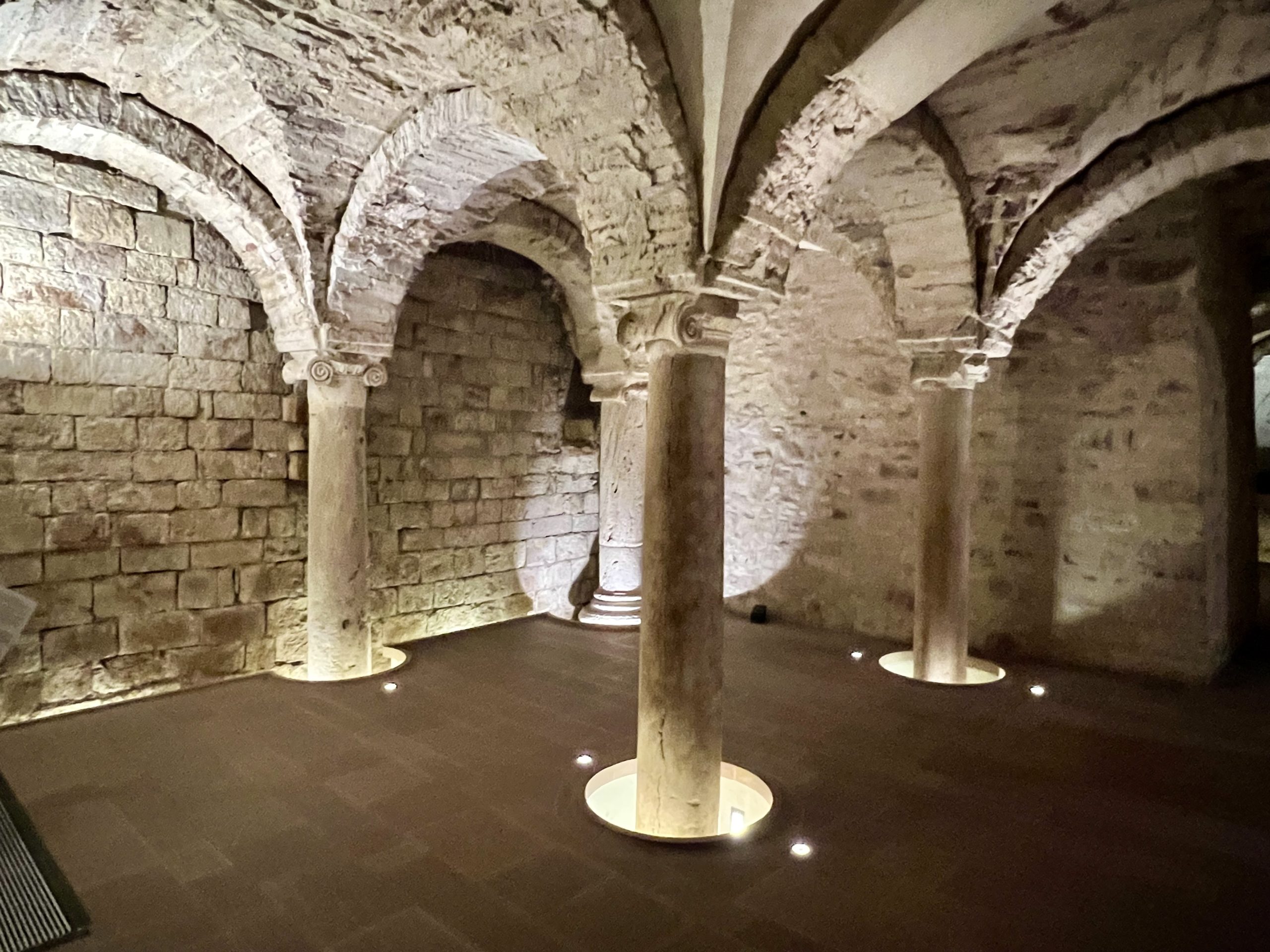 crypt vaults