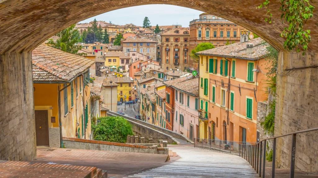 colorful houses in Perugia