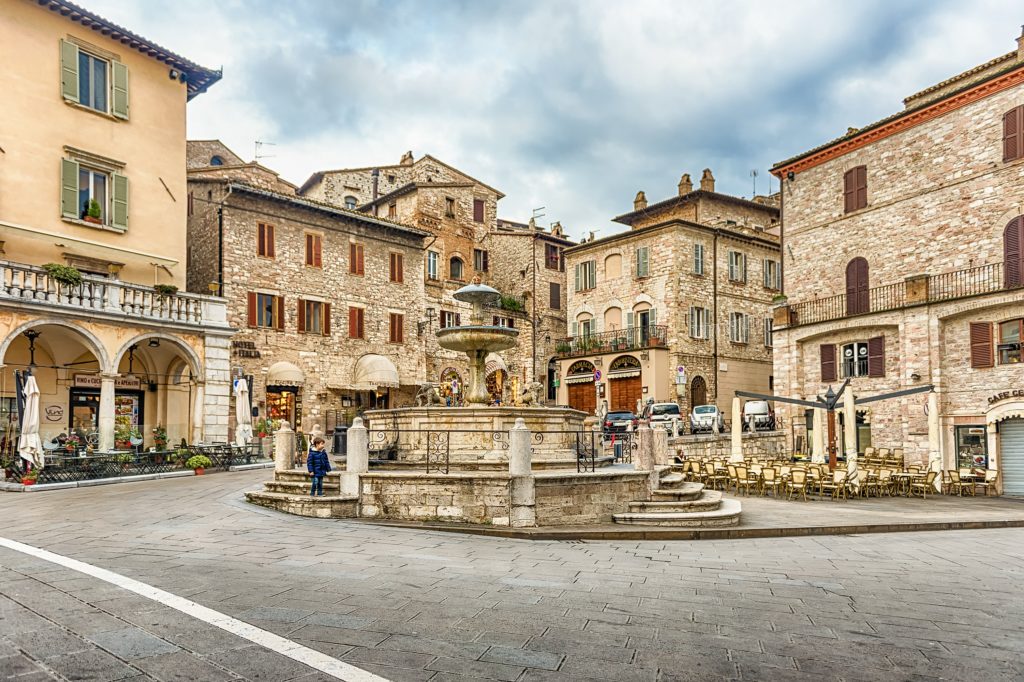 piazza in Assisi, which is restricted to residents only