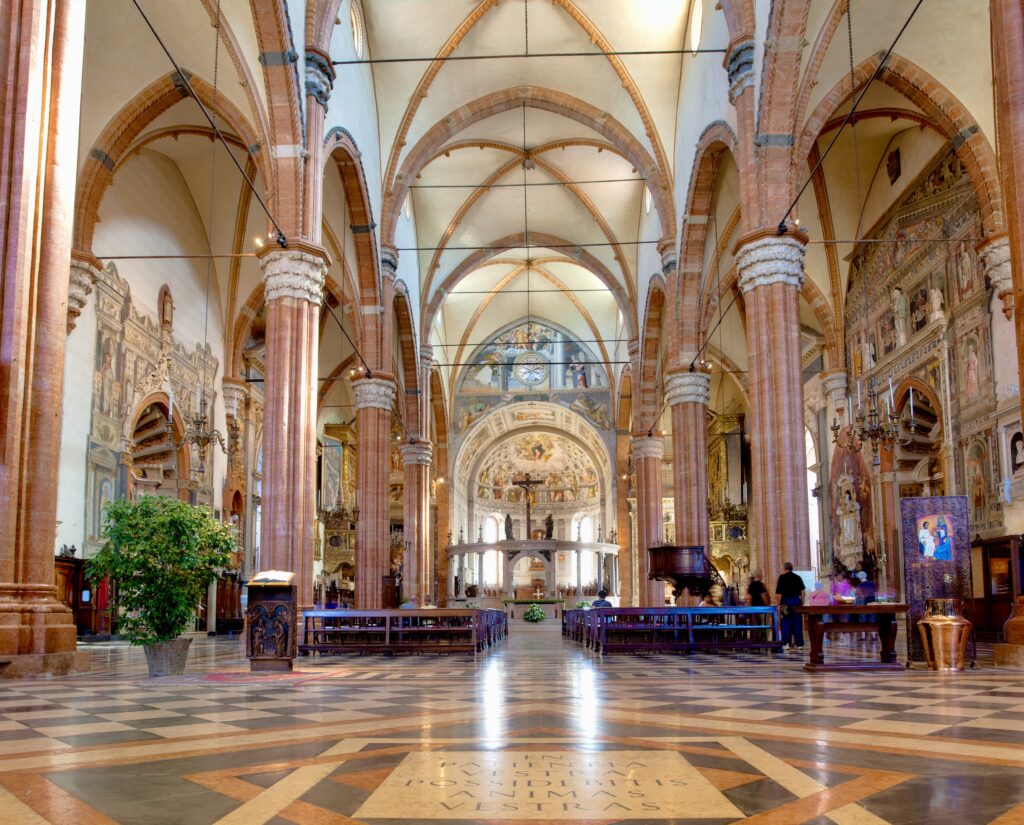 interior of Verona Cathedral