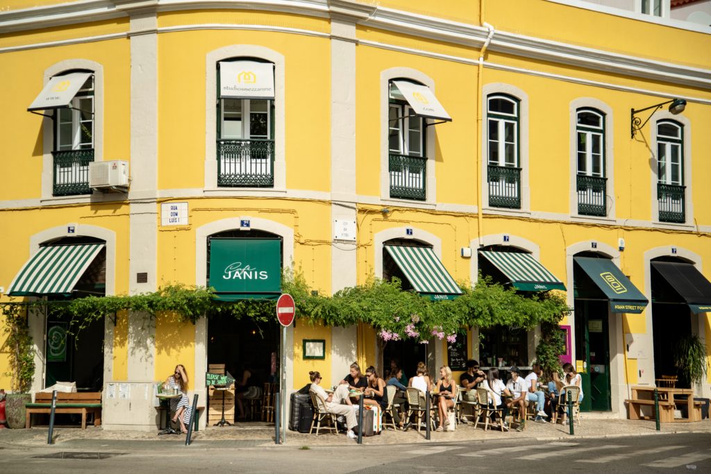 Cais do Sodre in Chiado 