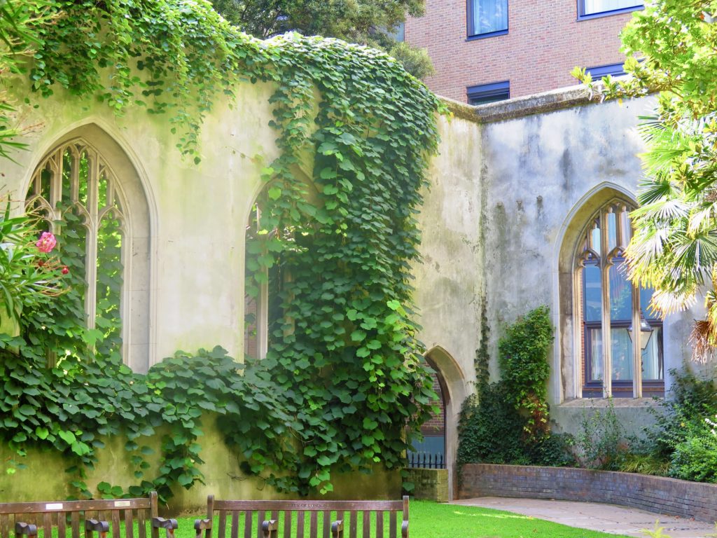 garden of Saint Dunstan in the East