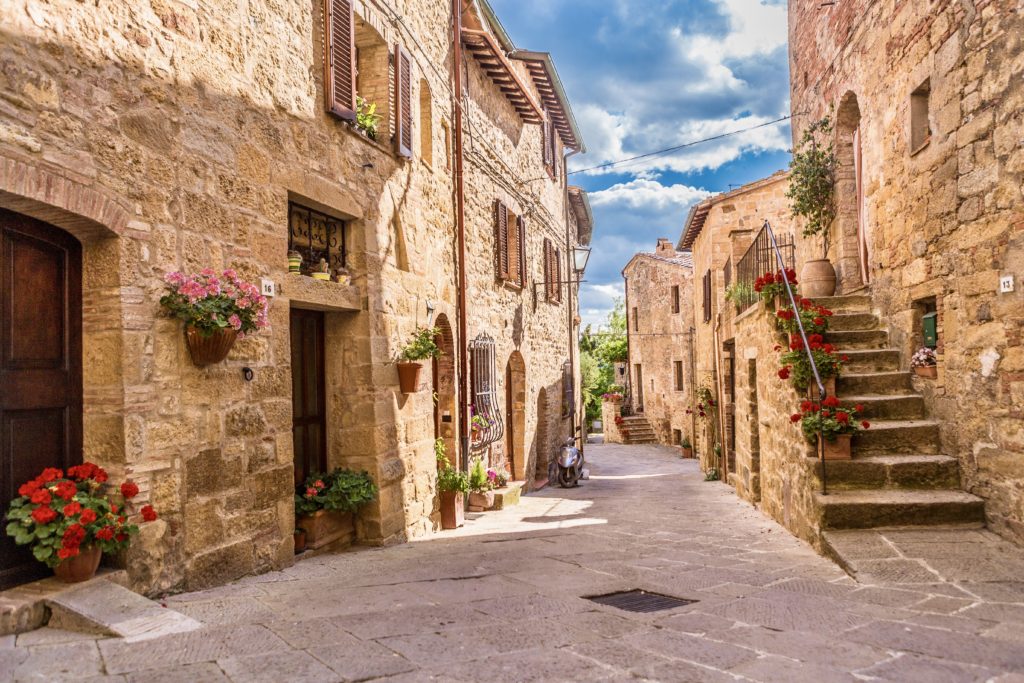pretty lane in Pienza, a must visit town with a weekend in the Val d'Orcia