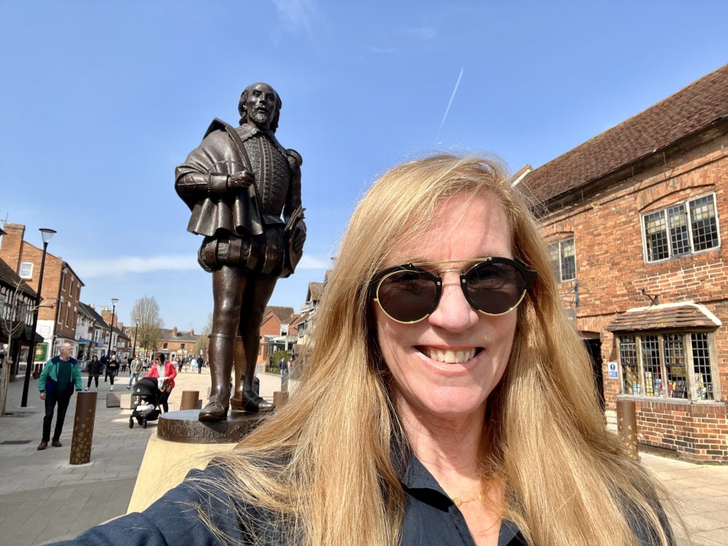 enjoying my one day in Stratford-upon-Avon on a day trip from London