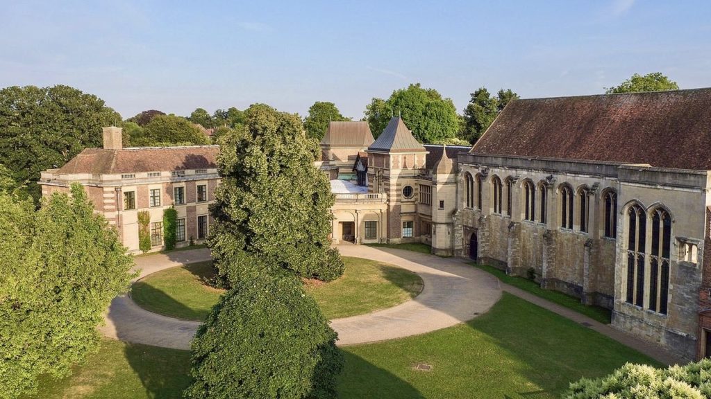 aerial view of Eltham Palace