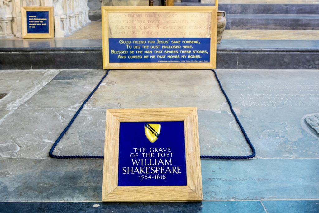 the grave of William Shakespeare