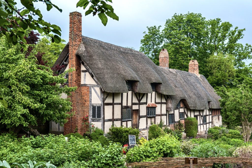 Anne Hathaway's Cottage, a must see with one day in Stratford-upon-Avon