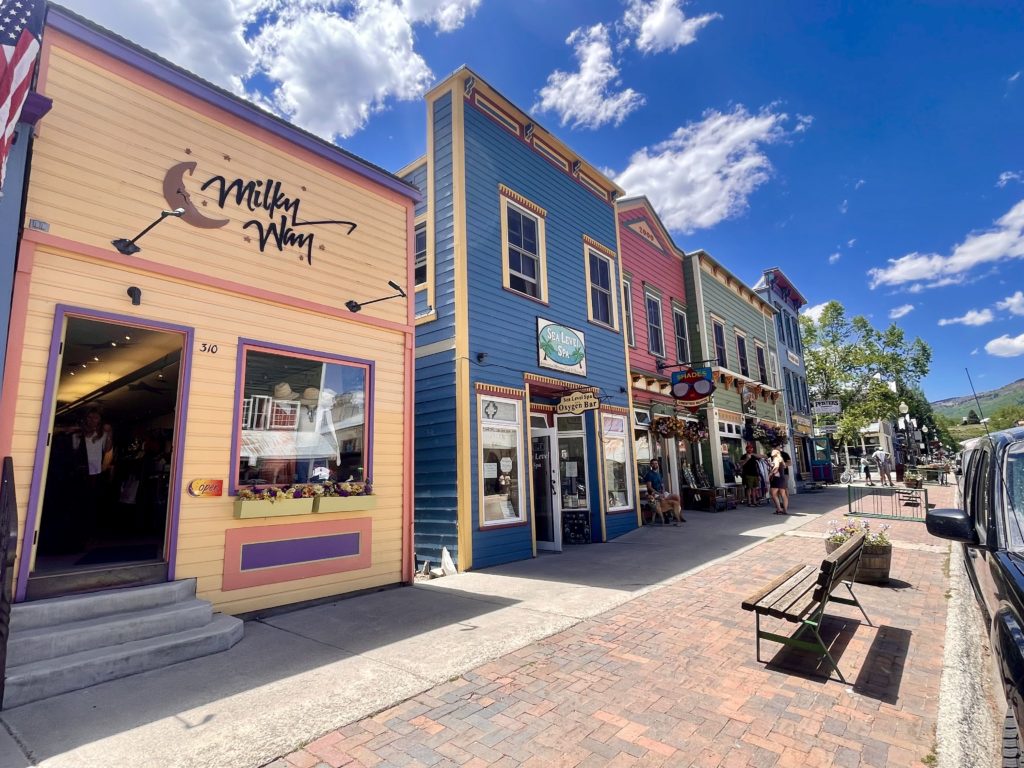 Elk Avenue, one of the best things to do and see in Crested Butte