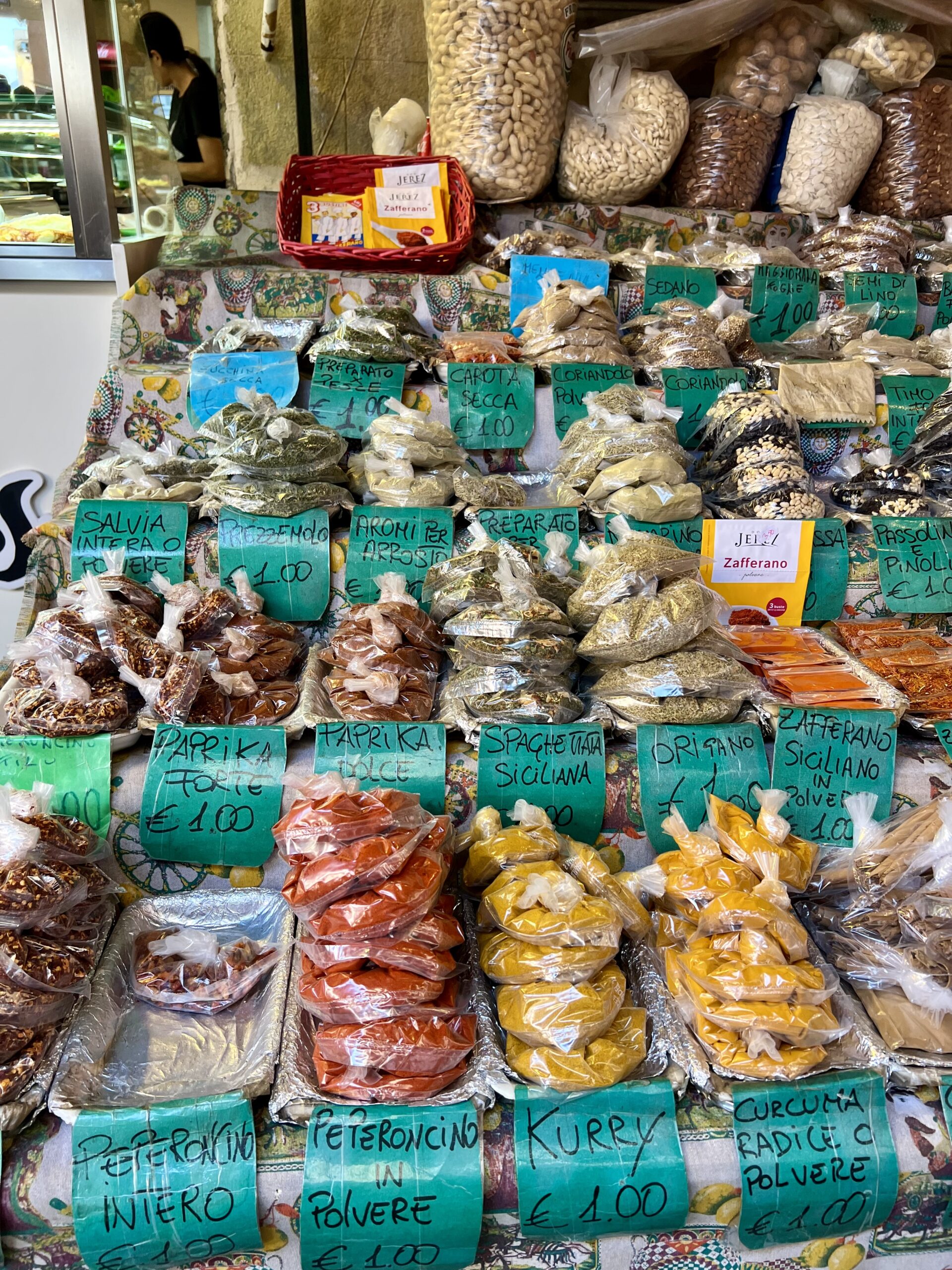 spices in Capo Market