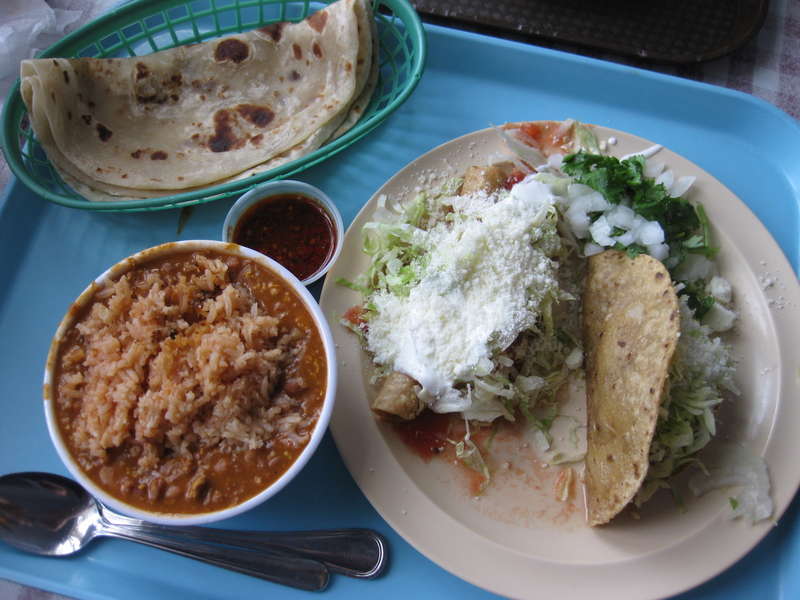 tacos at Las Cuatro Milpas