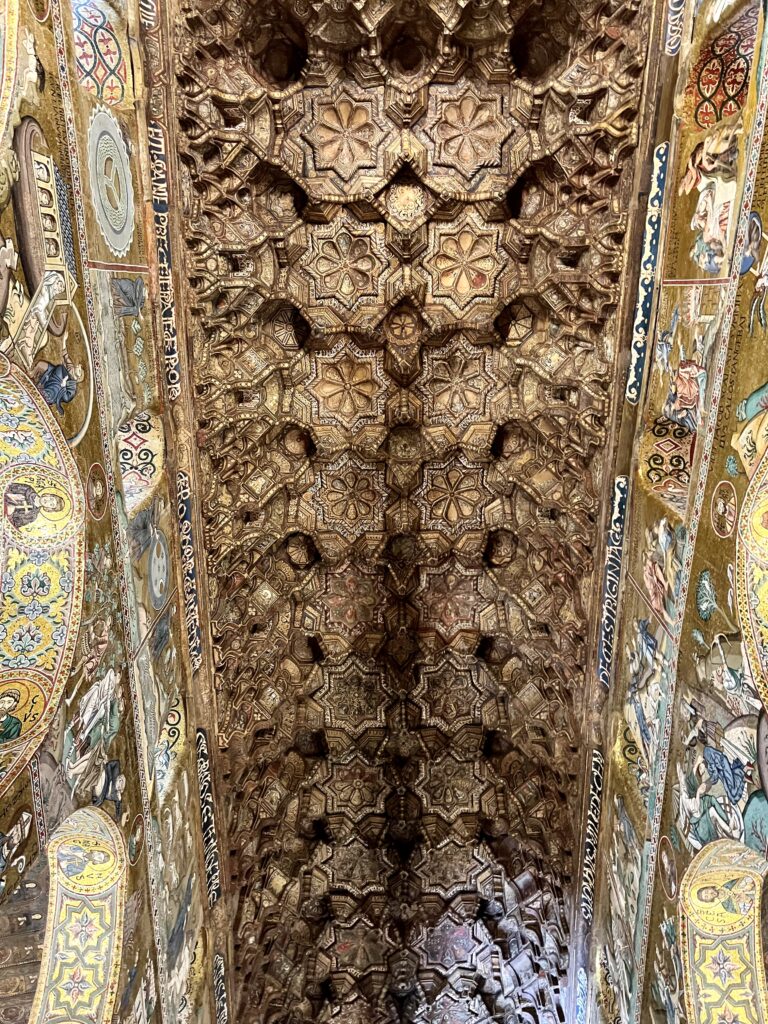 muqarnas ceiling