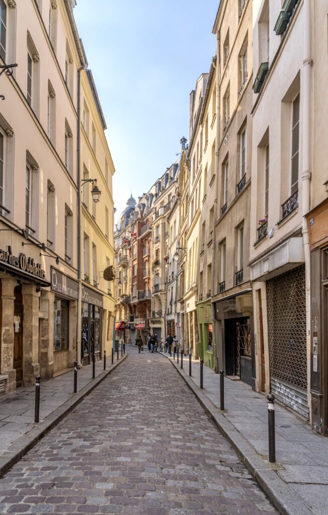 street in the Latin Quarter, a must visit with5 days in Paris