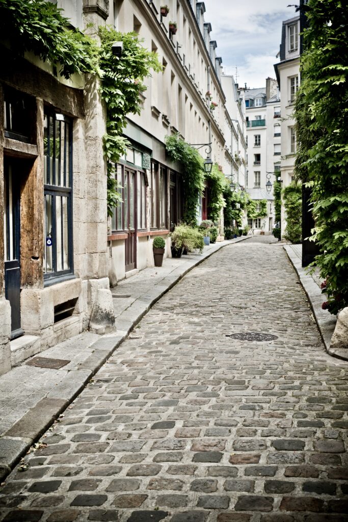 cobbled street in Montmartre