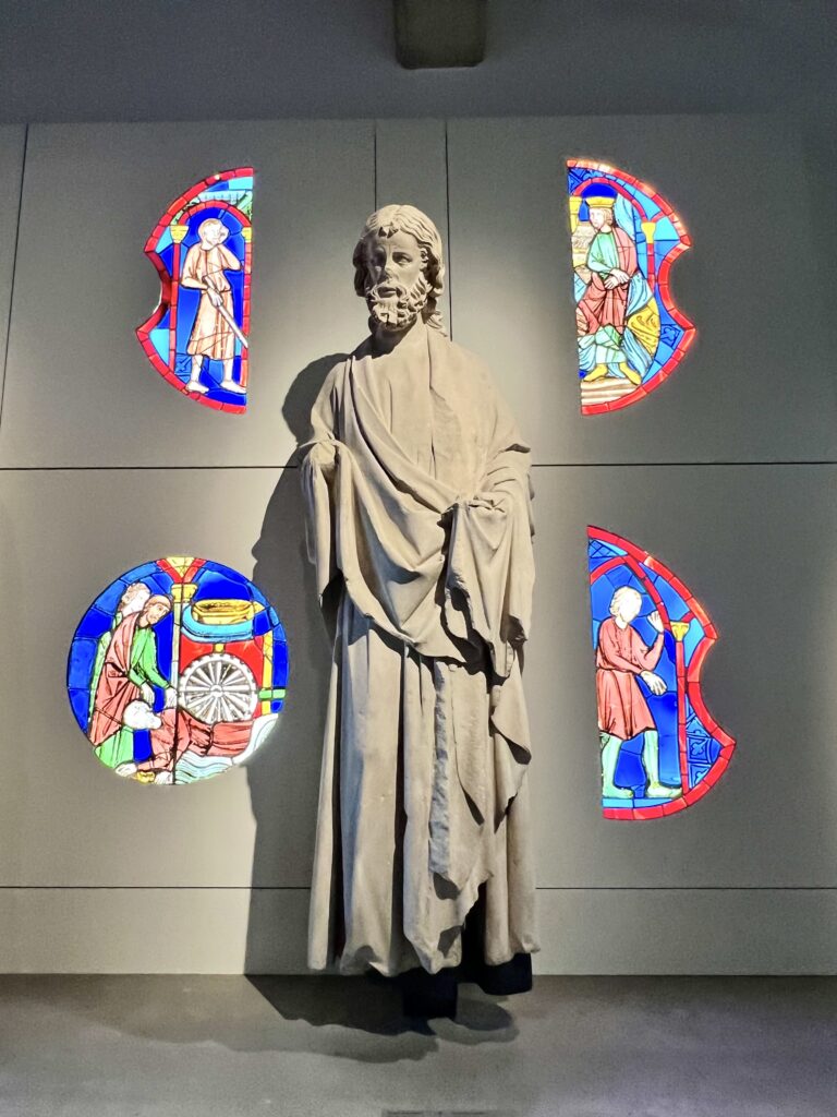 apostle statue from Sainte-Chapelle in the Cluny