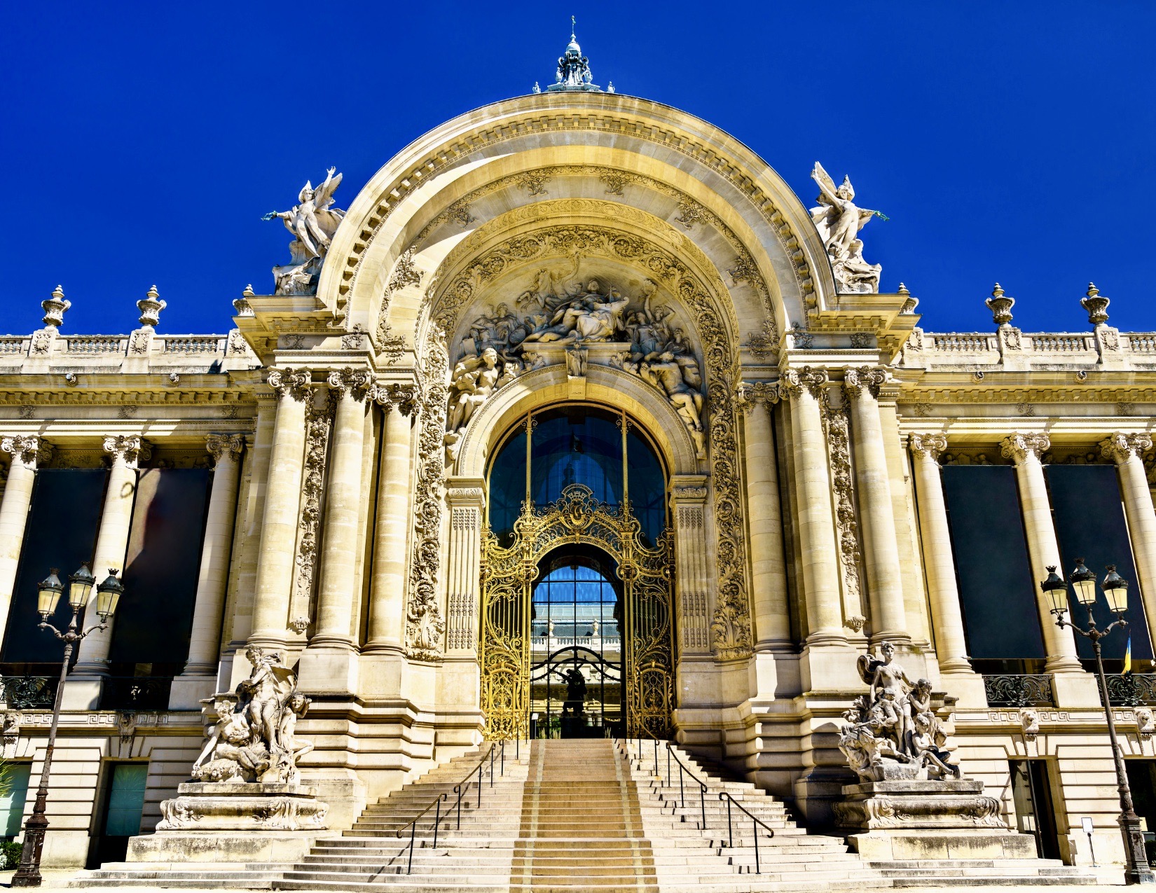 Guide To The Petit Palais, A Lovely Small Museum In Paris The