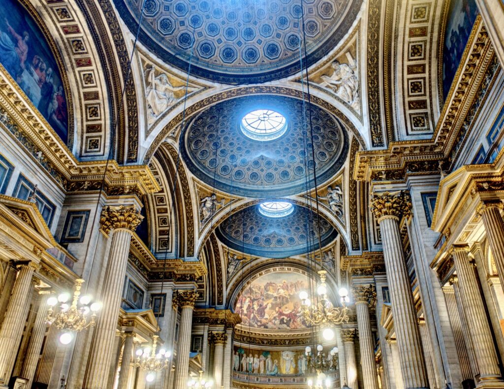 coffered domes in the nave of La Madeleine