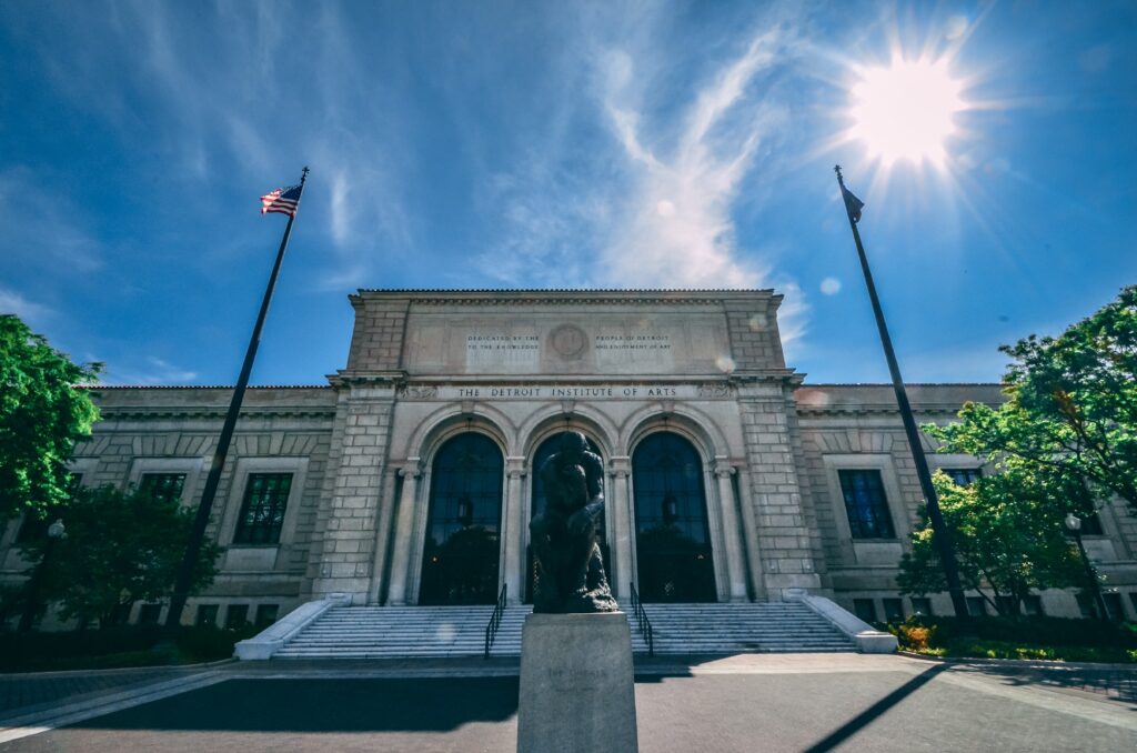 Detroit Institute of Arts with Rodin's The Thinker 