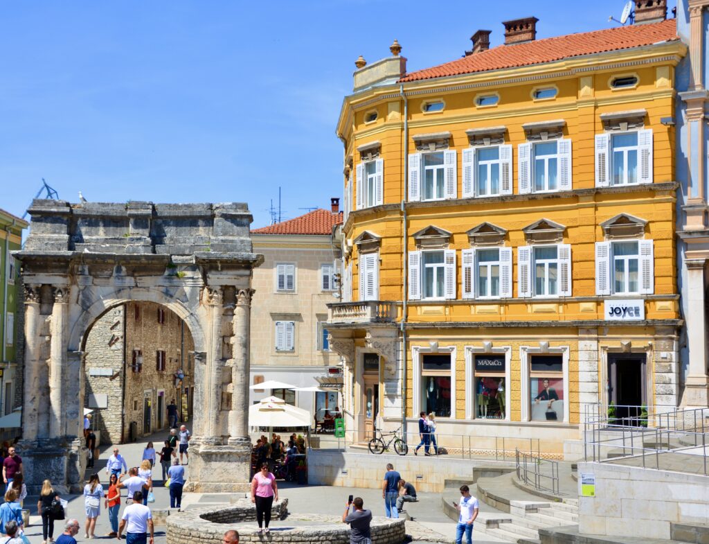 Capitol Square