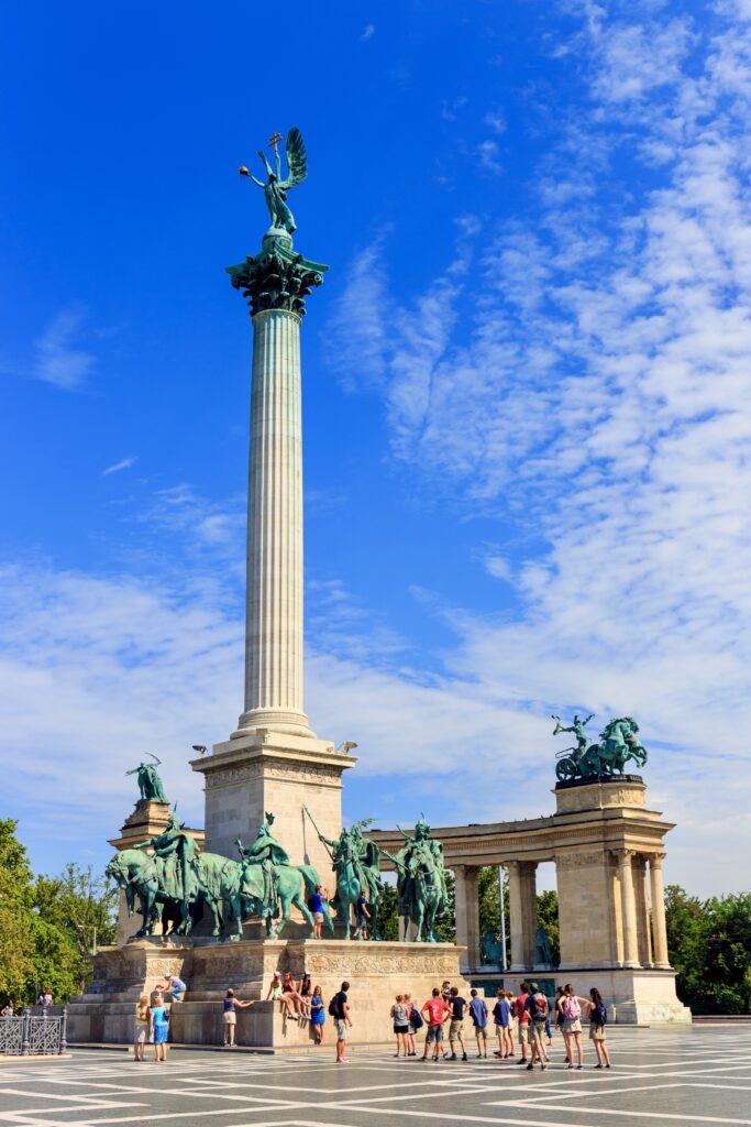 Heroes' Square 