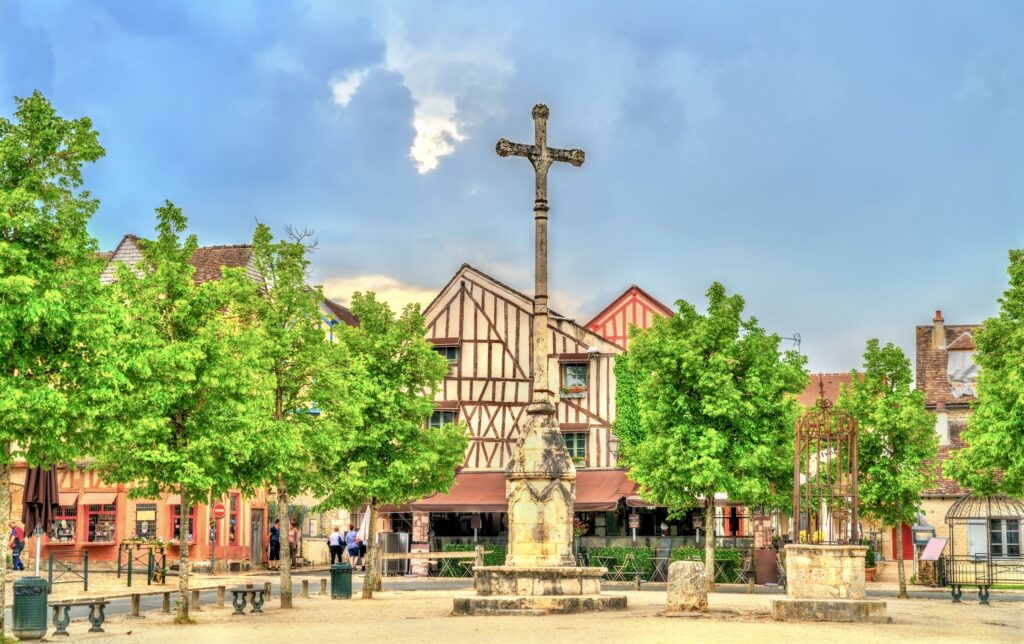 Croix des Changes in Chatel Square