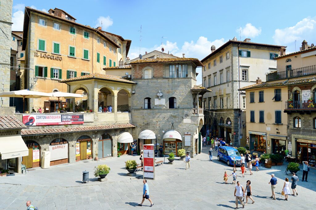 Piazza Signorelli