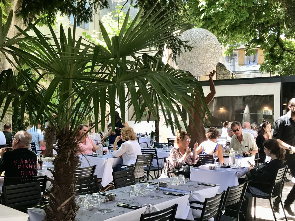 restaurant in Avignon
