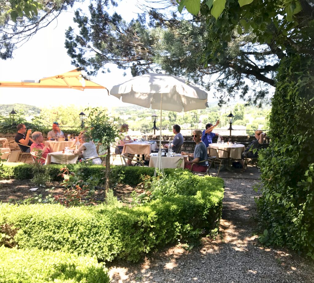 Les Terrasses du Beffroi Restaurant