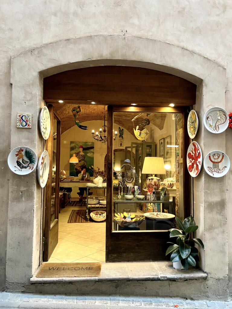 ceramic shop in Spello