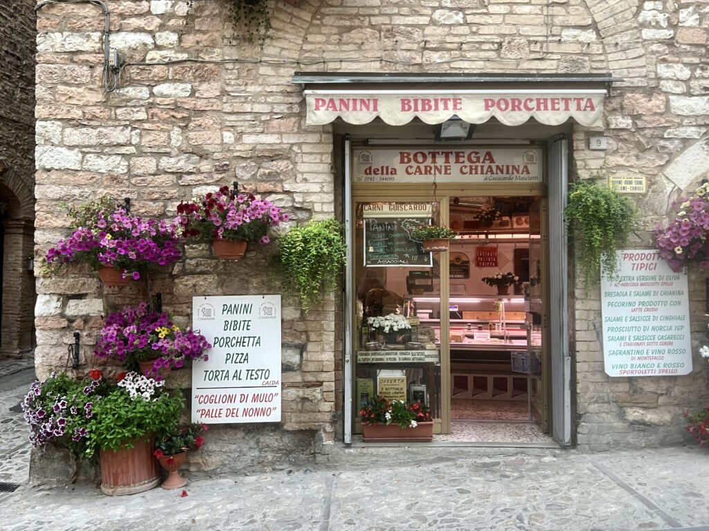 Panini Bibite Porchetta, a panini shop in Spello
