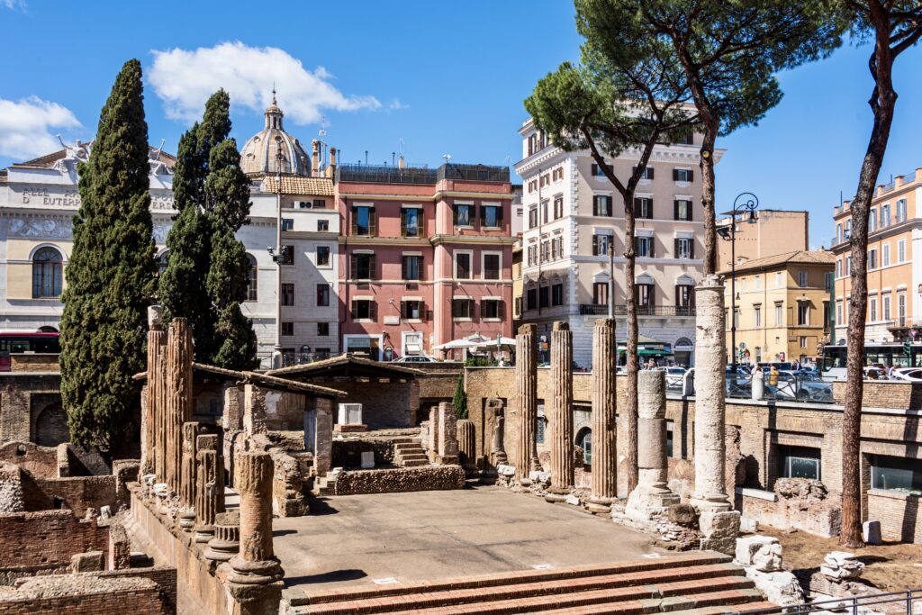 Largo di Torre Argentina