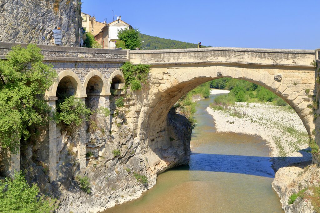 stone arches and the Roman Bridge