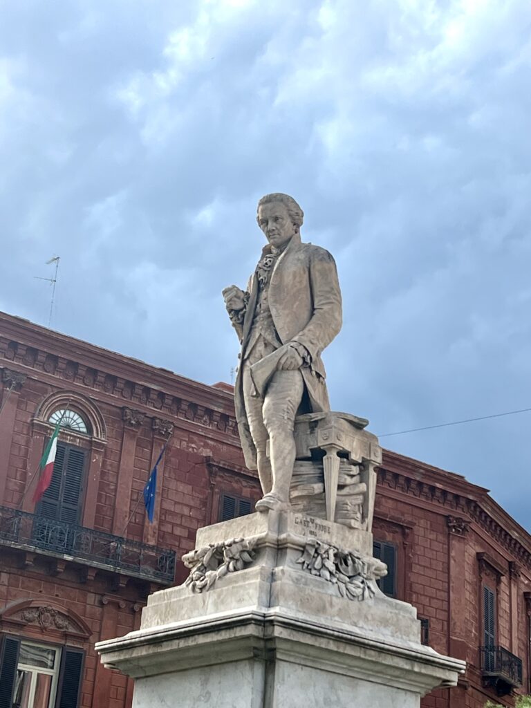 Monument to Nicolo PIccinni in Murat