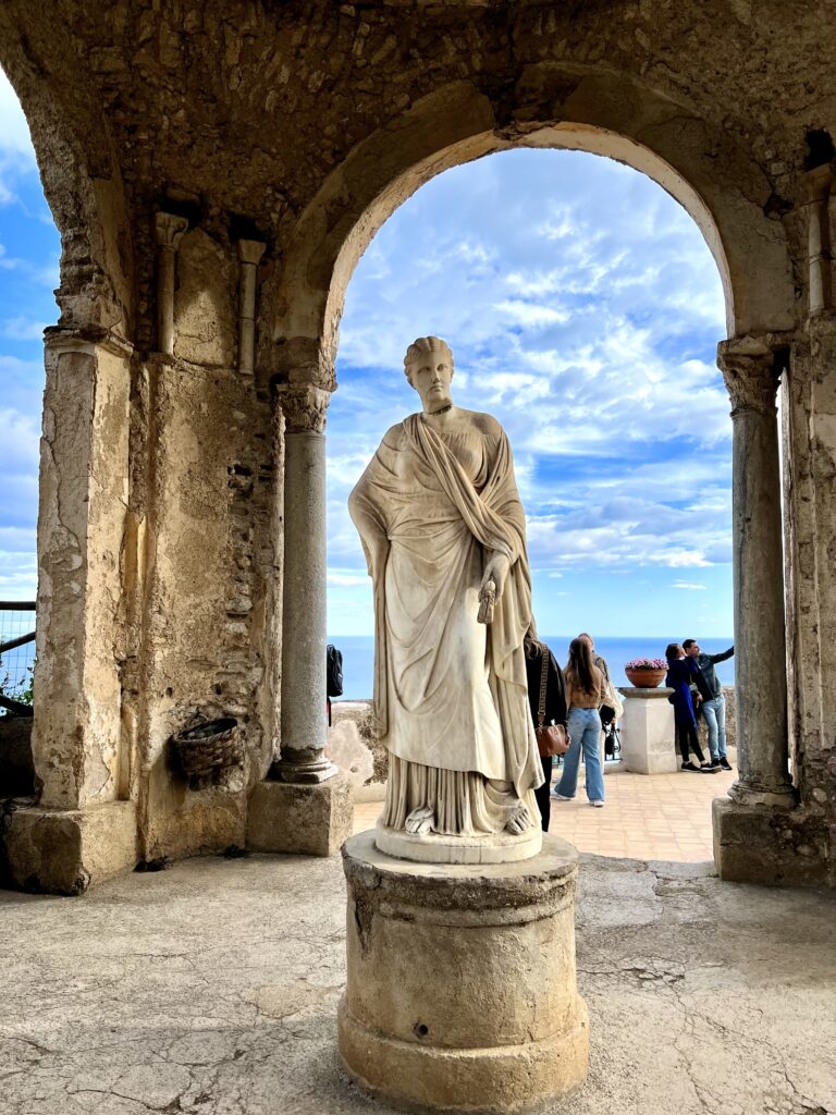 sculpture of Ceres in Villa Cimbrone