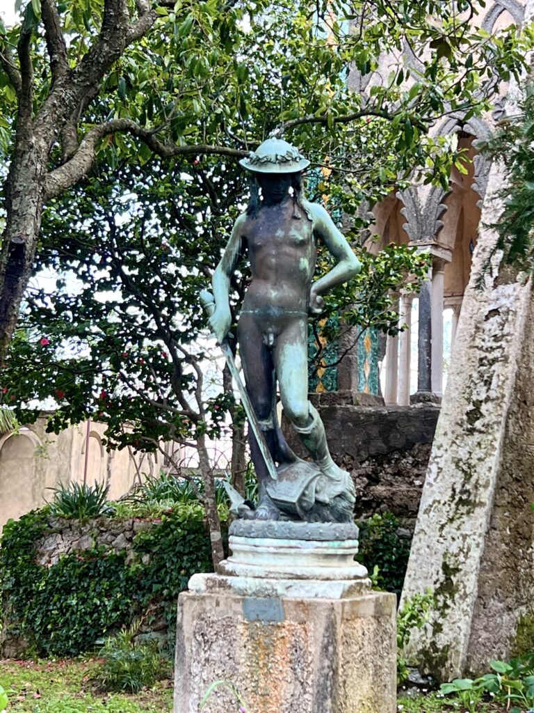 statue in the Villa Cimbrone