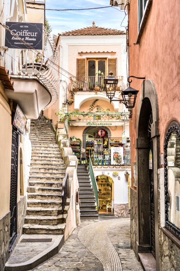 cute street in Positano