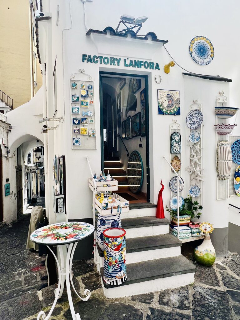 shop in Amalfi Town