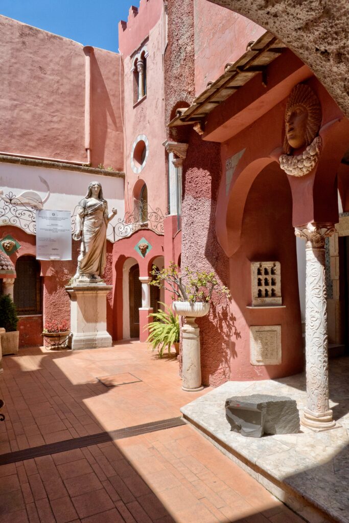 courtyard of Casa Rosa