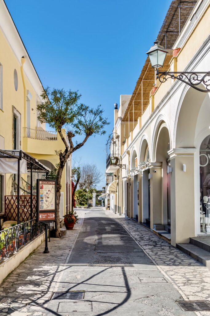 pedestrian street in Anacapri