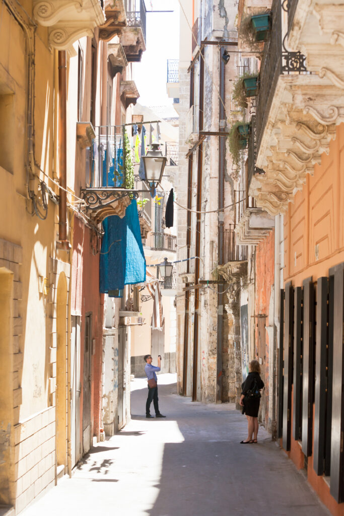 street in Taranto, a beautiful place to visit in Puglia