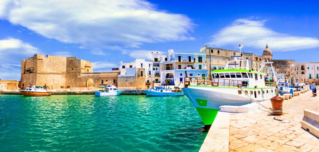 Monopoli, a msut visit town with one week in Puglia