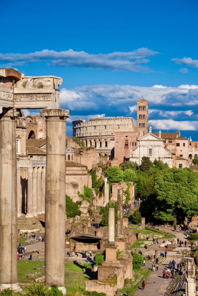 view of Roman Forum and Colosseum, a must visit on any 1 week in Rome and the Amalfi Coast itinerary