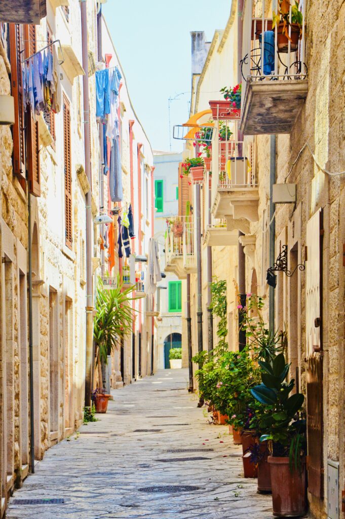 cobbled street in Molfetta